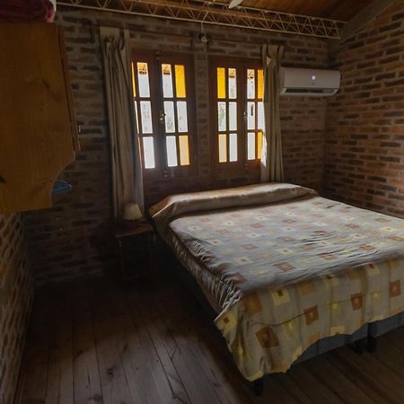 Hostal Canela Termas del Daymán Esterno foto