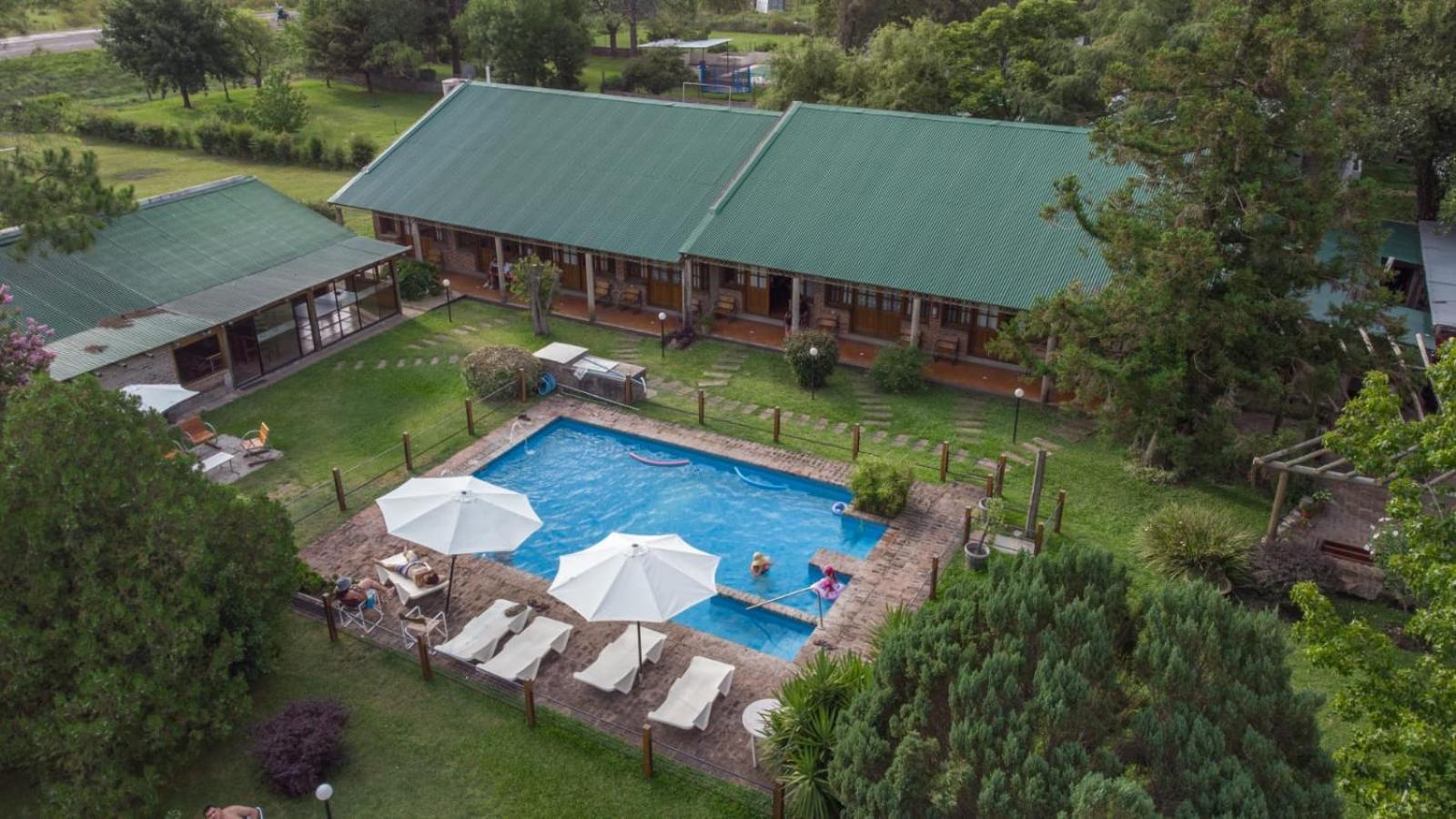 Hostal Canela Termas del Daymán Esterno foto